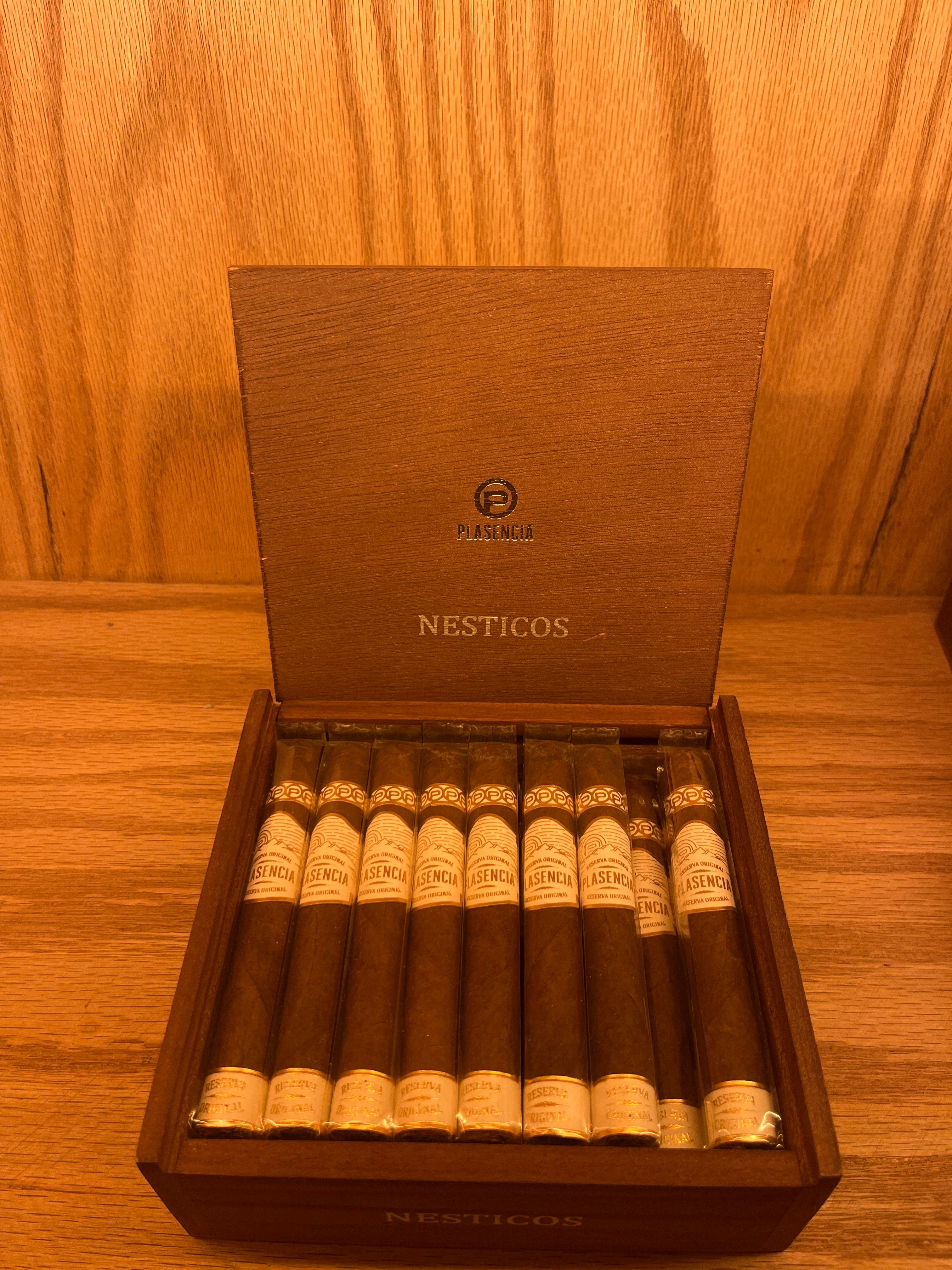 PLASENCIA NESTICOS